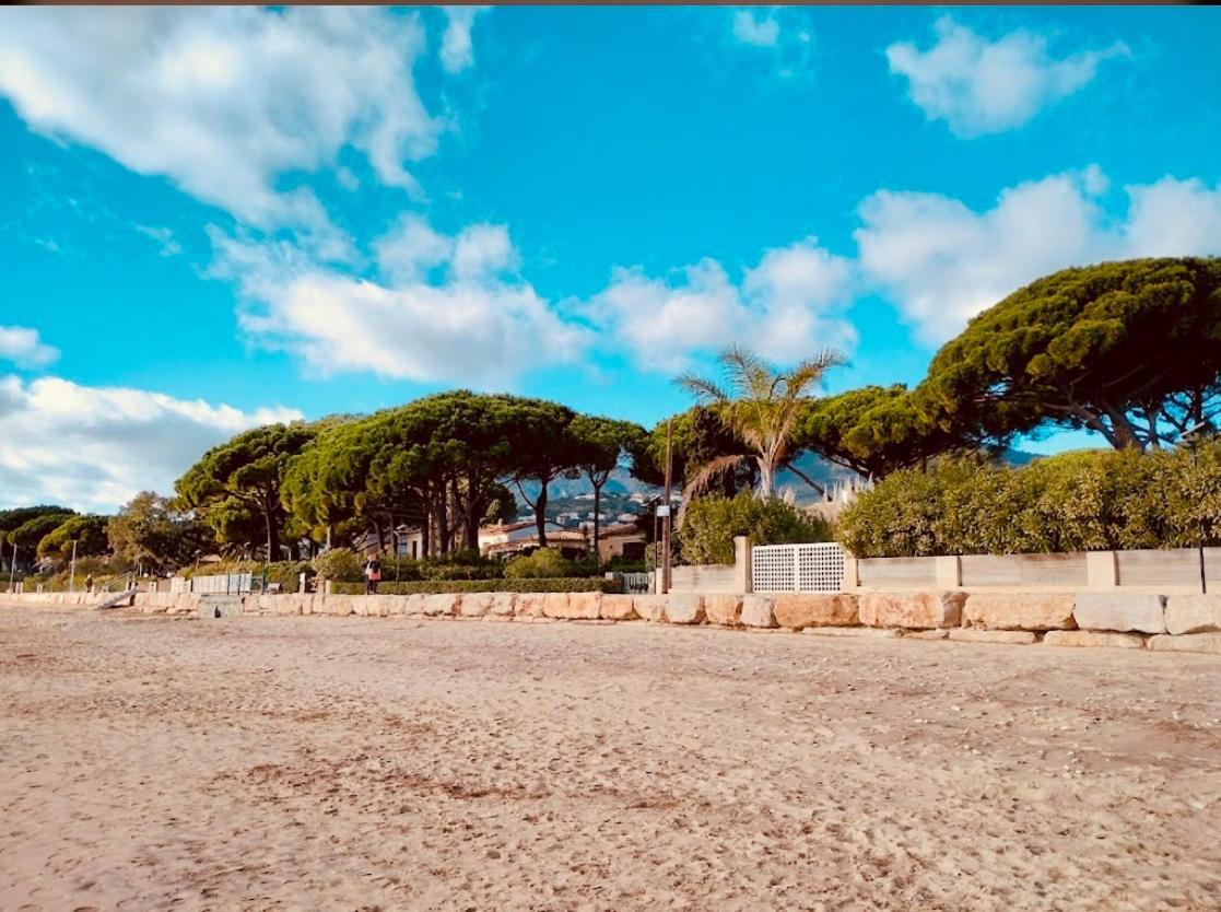 Plage / Beach / Marines De Gassin / Saint-Tropez Kültér fotó